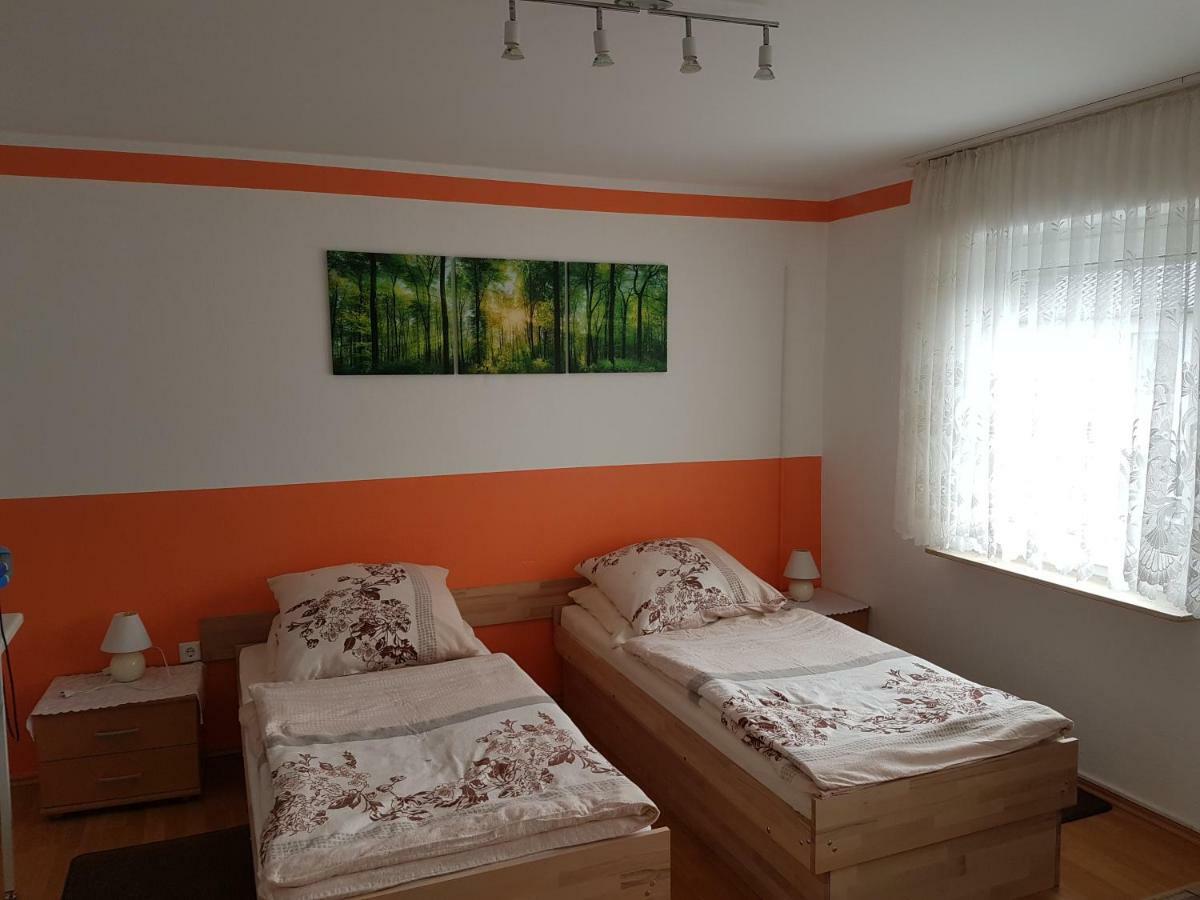 Zimmer Mueller Wesseling Dış mekan fotoğraf
